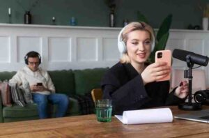 Live-Video-Calls-with-Girl